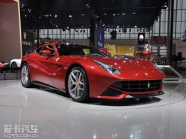 ������F12 berlinetta����܇չ�װl(f��)����