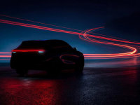 ��һ������SUV��������;ȫ�³�����